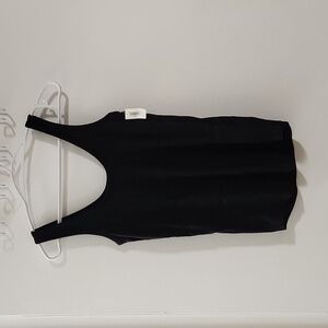Gap Body Tank with shelf bra